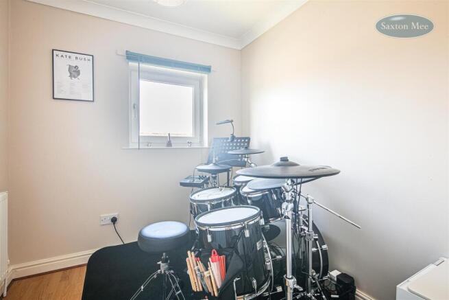 3 bed Detached for sale Image 11