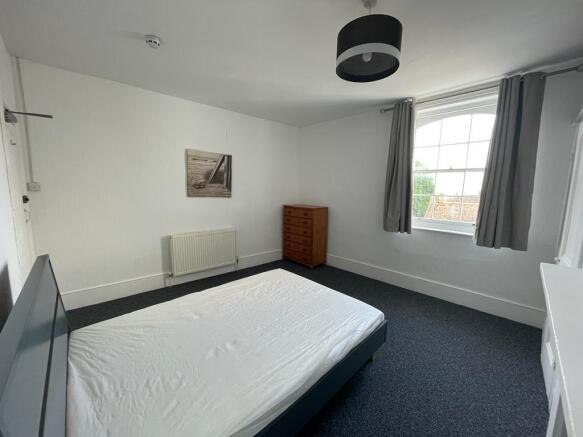 Room 2 73b.jpg