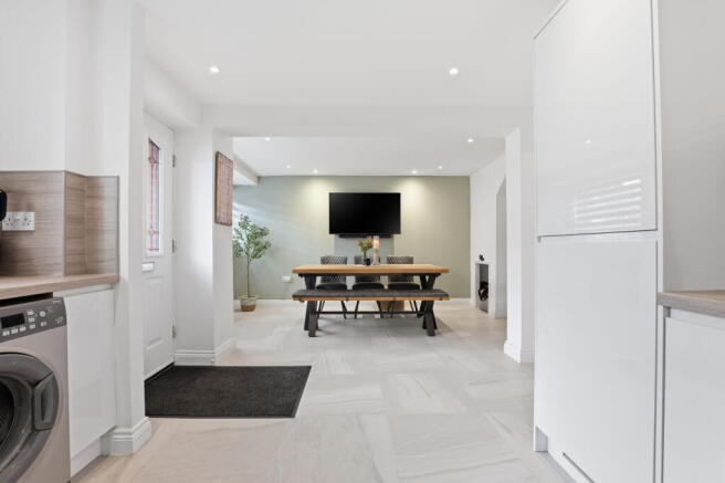 3 bed Detached for sale Image 8