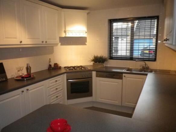 <p>Kitchen</p>
