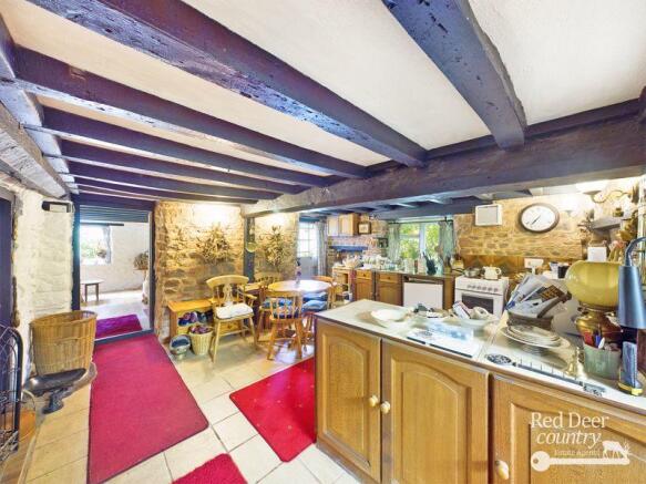 Kitchen/Dining...