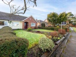 Barrisdale, Church Road, Snitterfield CV37 0LW