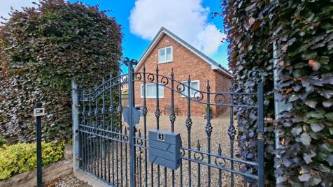 Holmside Lane, Prenton, CH43