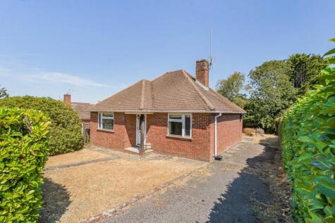 Grove End Road, Farnham, Surrey, GU9