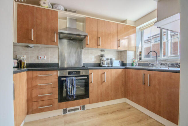 Marle Close, Pentwyn, Cardiff, CF23 photo 4