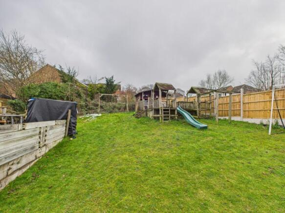 CAM02119G0-PR0522-STILL016