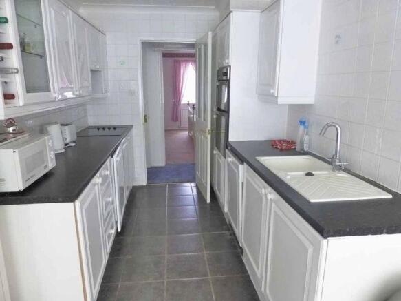 Kitchen 1