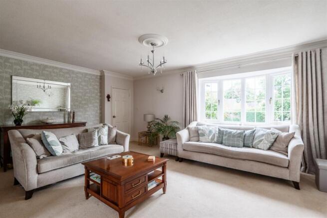 7 Beconsfield Close_30.jpg