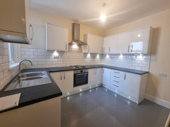 Heyshot Road 36 Kitchen
