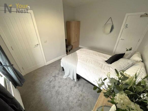 1 bed House Share to rent Image 5