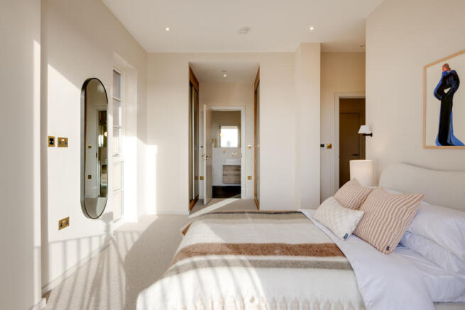 The Tipton 25(Penthouse)-23.jpg