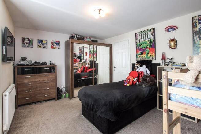 Photo 11