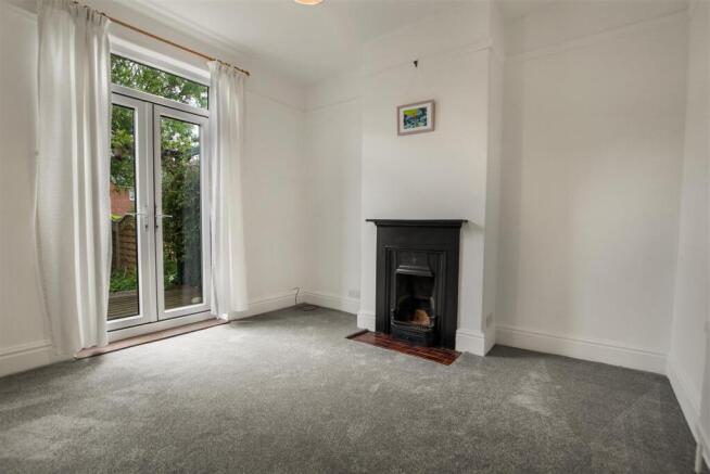 3 bed Semi-Detached Bungalow for sale Image 7