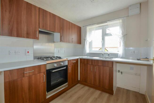 Kitchen 1.jpg