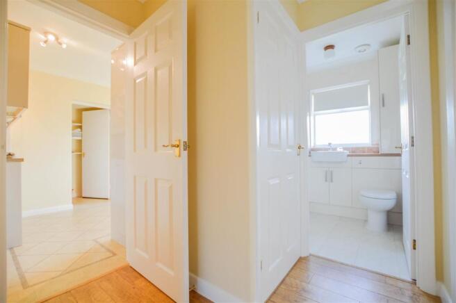 inner hallway.jpg