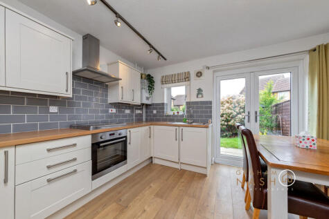 Mithras Gardens, Wavendon Gate, MK7