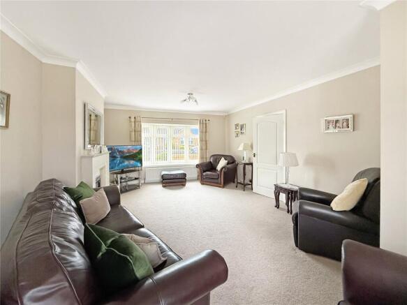 2 bed Bungalow for sale Image 7