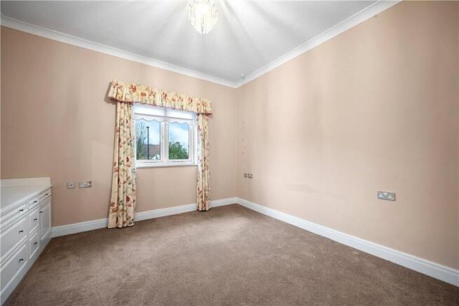2 bed Bungalow for sale Image 12