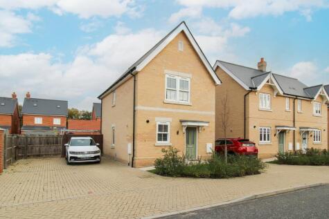 Mandarin Way, Chesterwell, CO4