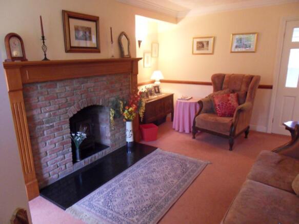 Lounge 2