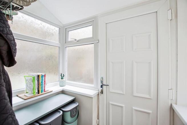 2 bed Terraced for sale Image 11