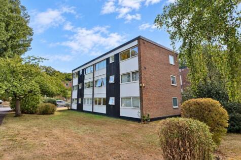 High Point, Weybridge, KT13