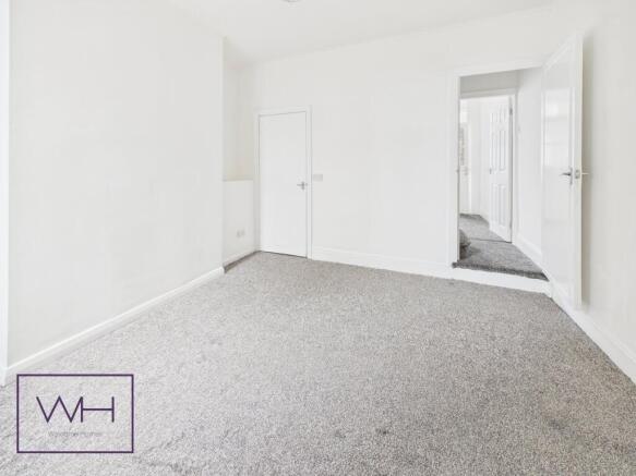 3 bed Terraced for sale Image 7