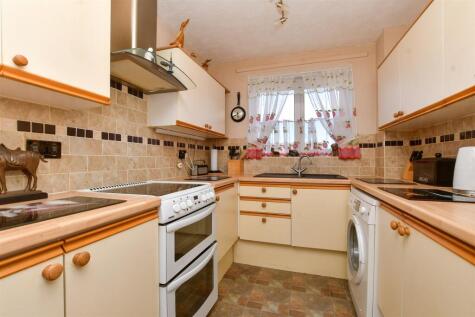 Lordsgrove Close, Tadworth, Surrey