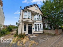 50b, Brightwell Avenue, Westcliff-on-sea SS0 9EE