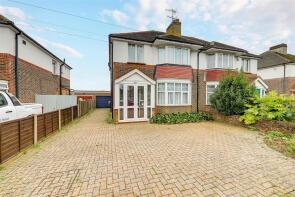 97, Broomfield Avenue, Offington, Worthing BN14 7SD