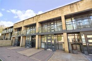 15, Kinderlee Way, Glossop SK13 5DB