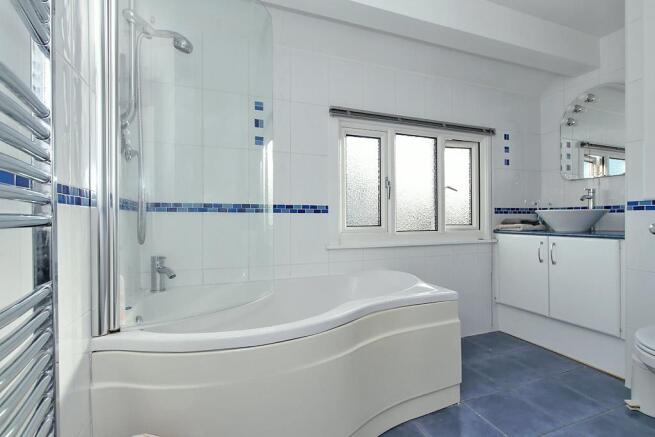 Barn-Bathroom.jpg