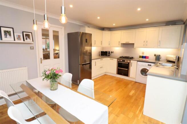 Kitchen/Breakfast Room