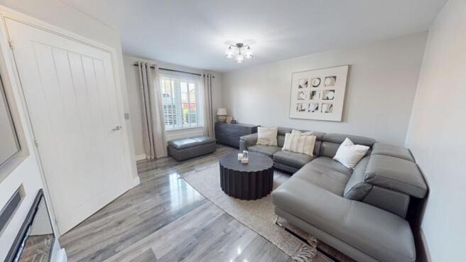 4 bed Semi-Detached for sale Image 7