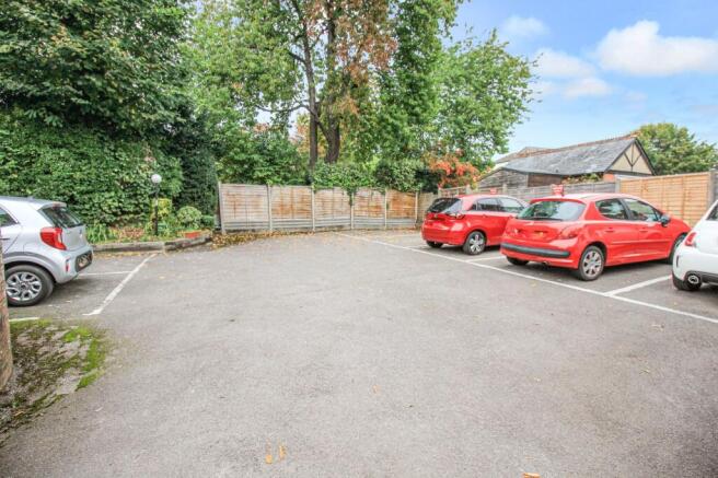 45 Shaftesbury Avenue, Portswood, SO17 photo 4
