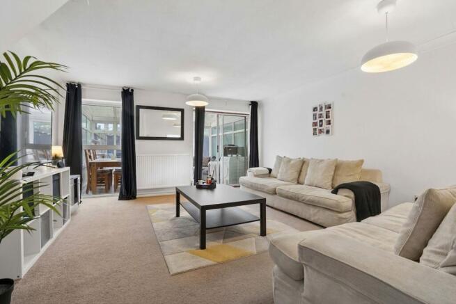 Windrush Close, Grove, OX12 photo 4