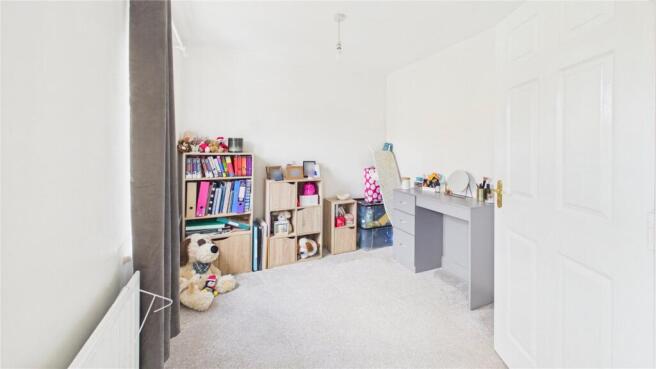 3 bed Semi-Detached for sale Image 10