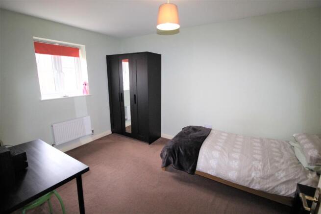 Bedroom 3.JPG