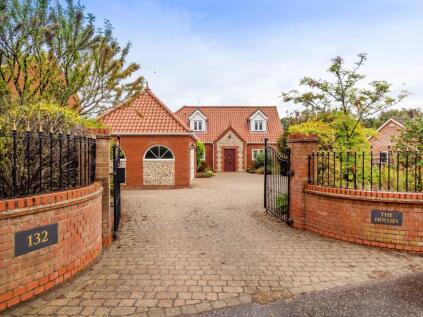 Holt Road, Horsford