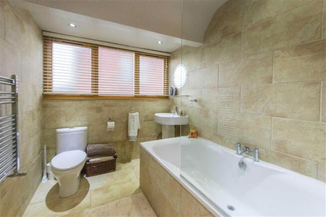 BESPOKE BATHROOM