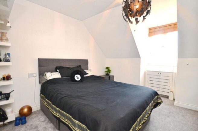 Photo 11
