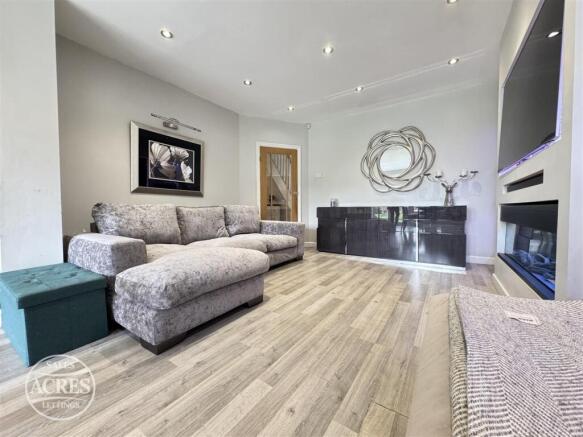 Pages Lane, Great Barr, Birmingham photo 5