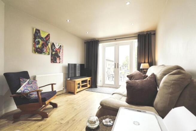 2 bed Detached Bungalow for sale Image 4