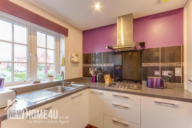 KITCHEN: