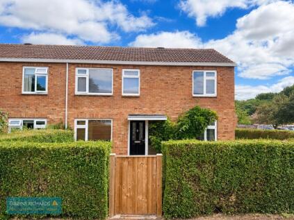 Alder Close, Taunton, TA1