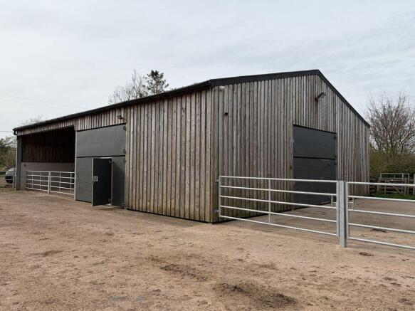 Barn