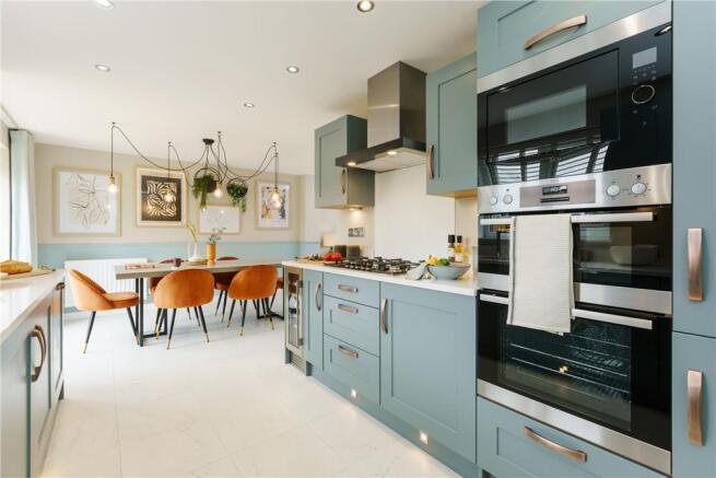 4 bed Detached for sale Image 4