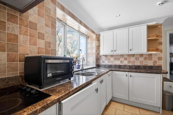 1 bed Apartment for sale Image 6