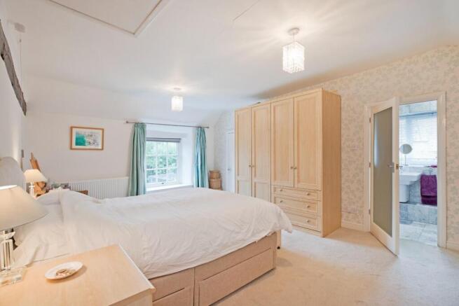 4 bed Character Property for sale Image 8