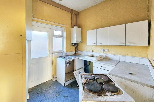 8a & 8B Hector Road, Longsight, Manchester, M13 0QN